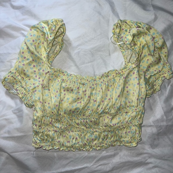 Crop top - Picture 1 of 1